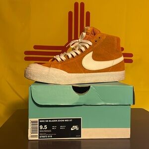 Nike sb blazer mid XT size 9.5